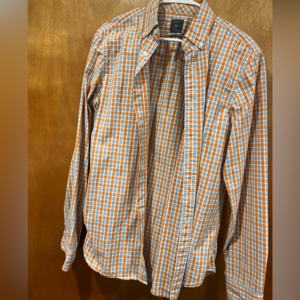 GAP Men's Orange Plaid Shirt